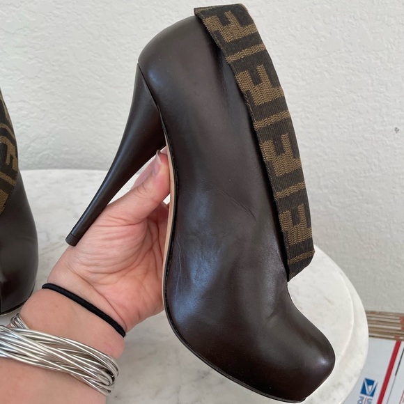 Fendi Zucca Canvas & Leather Envelope Booties – Size 37, Iconic Foldover Style - Picture 7 of 12